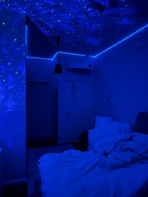 Zepeto Background Led Lights Bedroom, Blue Light Bedroom Aesthetic, Dark Led Bedroom, Led Lights Loft Bedroom Aesthetic, Led Lights Bedroom Blue, Blue Led Bedroom, Blue Led Lights Bedroom, Blue Led Lights Aesthetic, Blue Led Room