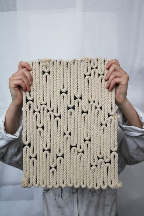 Anniversary Magazine, Diy Canvas Wall Art, Rope Crafts Diy, Textiles Techniques, Textured Canvas Art, Rope Crafts, French Designer, Macrame Patterns, Textile Artists