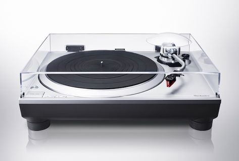 Technics unveils new SL-1500C turntable with built-in phono stage Best Vinyl Record Player, Audio Technica Turntable, Best Record Player, Technics Turntables, High End Turntables, Bluetooth Record Player, Stereo Equipment, Direct Drive Turntable, Sleeping Giant