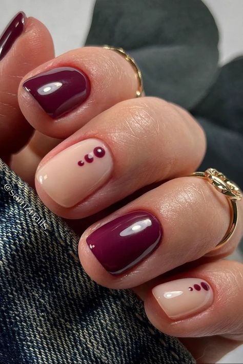 Check out these beautiful burgundy nail designs to try out this year... Burgundy Nail Designs, Deep Red Nails, Red Gel Nails, Dark Red Nails, Natural Nail Designs, Builder Gel Nails, Short Gel Nails, Fall Gel Nails, October Nails