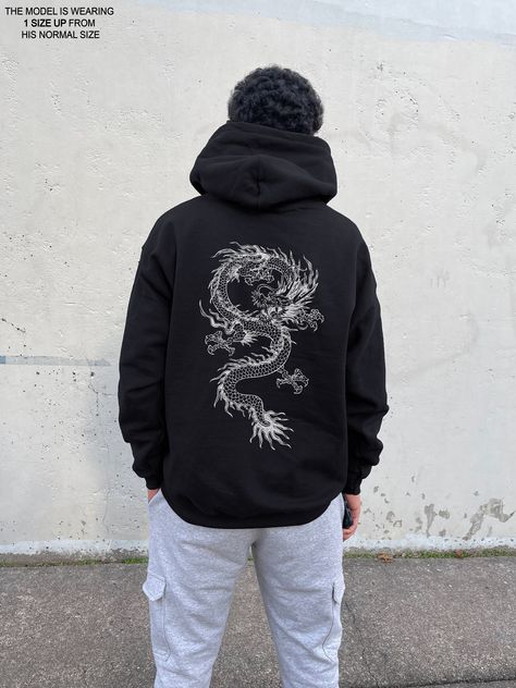 Hoodies Aesthetic Men, Trendy Hoodies Men, Hoodie Print Ideas, Streetwear Fashion Hoodie, Grunge Japanese, Y2k Wardrobe, Hoodie Grunge, Grunge Hoodie, Goth Hoodie