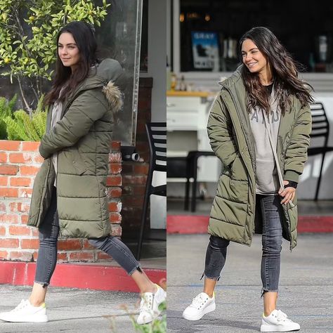 Mila Kunis ( candid blend ) out and about town Los Angeles, CA ( January 11, 2023 ) shared to groups 1/14/23 Mila Kunis 2023, Mila Kunis Outfits, Mika Kunis, Mila Kunis Style, Mila Kunis, January 11, Sneakers Outfit, Out And About, White Sneakers