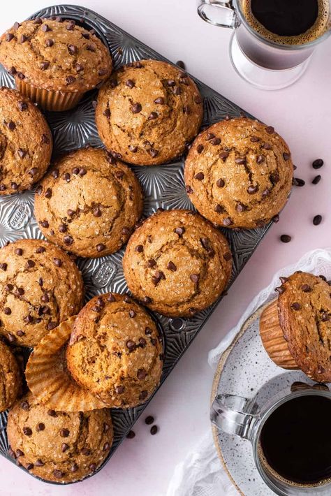 These cappuccino chip muffins will become your next obsession! With only six steps and 10 minutes of prep, I’m going to teach you my foolproof method for making perfectly moist cappuccino chocolate muffins with bakery-style tops that are seriously impressive. Cappuccino Muffins, How To Make Cappuccino, Freeze Muffins, Coffee Muffins, Chocolate Cappuccino, Bakery Style Muffins, Chocolate Chip Muffins, Chocolate Muffins, How To Make Breakfast