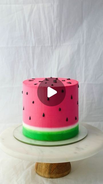 Watermelon Decorated Cake, Women Birthday Cakes Simple, Watermelon Theme Cake, Watermelon Cake Ideas, Watermelon Birthday Cake, Watermelon Cakes, Kristin Bell, Watermelon Cake Birthday, Watermelon Birthday Party