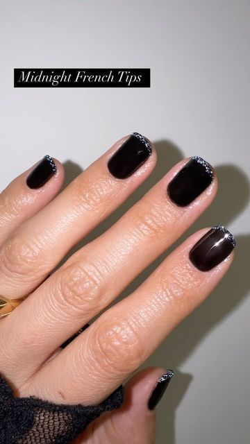 Betina R. Goldstein on Instagram: "Midnight French Tips 🌑✨
I used @cndworld Shellac in Black Pool for the base and @brillbirduk Diamond gel for the tips. My @doublemoss_arte Arte 2 Brush to create the French tip." Black Nails With Glitter Tips, Tip Nails Ideas, French Tip Nails Ideas, Tip Nail Ideas, French Tip Nail Ideas, Minimal Manicure, Manicure Images, Chrome French, Glitter Tip Nails