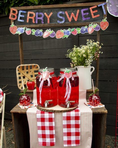 Berry First Birthday Party Activities, Berry First Birthday Table Set Up, Berry Themed Food, Berry Sweet Gender Reveal, Berry First Birthday Party Decor, Berry First Birthday Food, Party Drink Station, Berry Party, Summer Party Drink