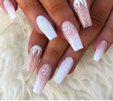 Winter Nails Acrylic, Cute Christmas Nails, Cute Acrylic Nail Designs, Christmas Nail Art Designs, Snowflake Nails, Winter Nail Designs, Nagel Inspo, Pink Nail, Xmas Nails