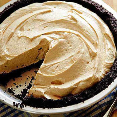 Peanut Butter Pie Pioneer Woman, Pb Recipes, Gathering Recipes, Oreo Torte, Peanut Butter Pie Recipe, Butter Pie Recipe, Ree Drummond Recipes, Bake Sweets, Homemade Pies