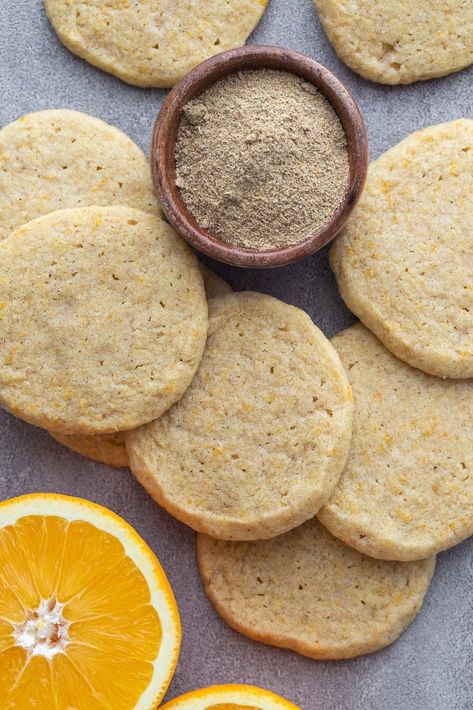 Cardamom Orange Shortbread Cookies, Orange Cardamon Cookies, Christmas Orange Cookies, Orange Gifts Ideas, Cardamon Cookie Recipes, Orange And Cardamom Cookies, Cardamom Orange Cookies, Orange Cardamom Shortbread Cookies, Cardamom Shortbread With Orange Glaze