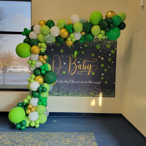 Gender Reveal St Pattys Day, St Patricks Gender Reveal Party, St Patrick’s Gender Reveal, St Patricks Baby Shower, St Pattys Baby Shower Theme, St Patrick Baby Shower Ideas, St Patrick's Day Baby Shower Ideas, March Theme Baby Shower Ideas, Lucky Charm Baby Shower Theme