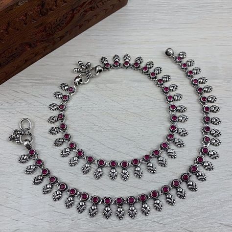 Oxidised Silver Anklets, Oxidised Silver Payal, Mettelu Designs Silver South Indian, Bridal Anklet Silver, Anklets Indian Silver Simple, Oxidised Anklets, Antique Anklets, Colorful Anklets, Pure Silver Jewellery Indian