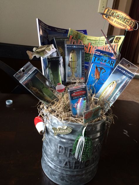 Perfect gift for any fisherman Fishing Birthday Gifts For Men, Birthday Gifts For Boyfriend Fishing, Fishing Bouquet For Him, Boyfriend Birthday Ideas Country, Fishing Basket Ideas For Men, Fishing Bouquet, Construction Gift Ideas, Country Boyfriend Gifts, Fishing Presents