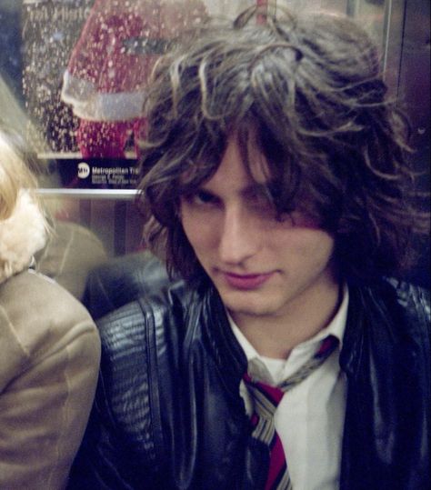 Nick Valensi, The Voidz, Julian Casablancas, Billy Idol, Joy Division, The Strokes, All Songs, Indie Rock, Look Alike