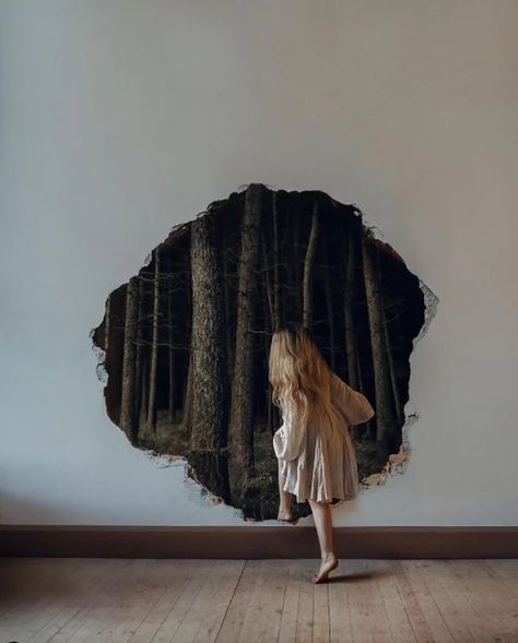 8 Captivating Ideas for Fairytale Photography (Create Magic) Mad House Aesthetic, Curiousity Aesthetic, Mad Woman Aesthetic, Curious Aesthetic, Astrology Placements, Weird Vibes, Ornate Bed, Alice In Wonderland Quotes, Summer Film