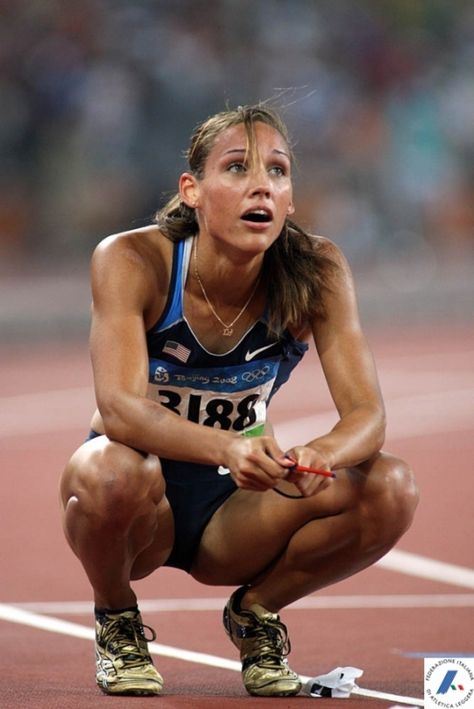 Lolo Jones. I miss track Lolo Jones, Sport Top, Poses References, Human Poses, Sporty Girls, Summer Olympics, Action Poses, How To Run Faster, Female Athletes