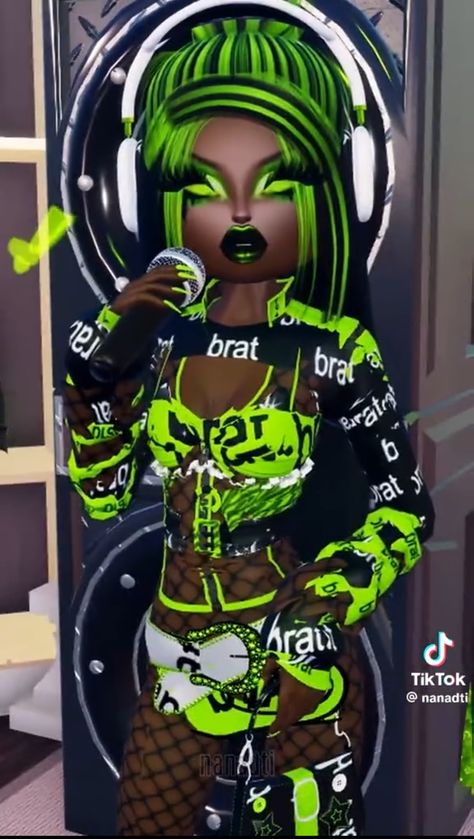 Dress To Impress Theme Brat, Brat Dress To Impress Outfit, Baddie Dress To Impress Outfit, Dress To Impress Single Color, Brat Dress To Impress, Green Dress To Impress, Baddie Dress To Impress, Brat Outfits, Baddie Dresses