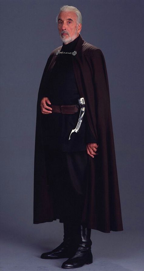 In loving memory of Christopher Lee, "Count Dooku"... Star Wars Sith Lords, Star Wars Villains, Count Dooku, Custom Robes, Star Wars Sith, Star Wars Fashion, Dark Side Star Wars, Christopher Lee, Star Wars 2