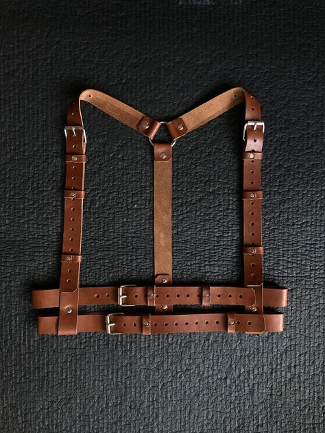 Brown genuine leather harness belt for women Brown Harness Outfit, Chest Harness Outfit, Harness Aesthetic, Female Harness, Harness Fashion Women, Diy Harness, Leather Harness Outfit, Brown Harness, Waist Harness