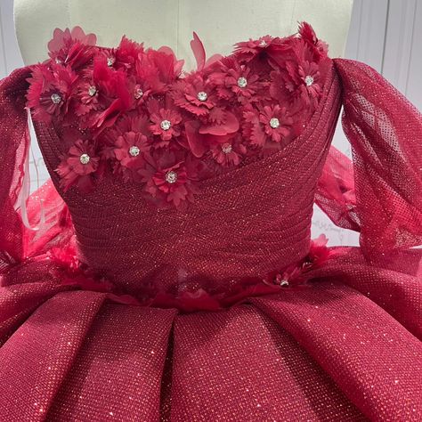 Red Quinceanera Dress 2024 Ball Gown Spaghetti Appliques Beaded Mexican 16 Birthday Princess Gown . . #quincea #era #sweet #quinceaneradress #os #quinceanera #quince #misquince #eradress #quinceaneradresses #quincedress #quinceaneraphotography #eras #quinces #misxv #photography #a #xv #dress #xva #quincean #mis #sweetsixteen #party #quinceaneras #misquincea #quinceaneraphotographer #fiesta #dresses #wedding Red Quinceanera Dress, Quinceanera Photography, Quince Dress, 16 Birthday, Birthday Princess, Princess Gown, Quinceanera Dress, Dress 2024, Princess Birthday