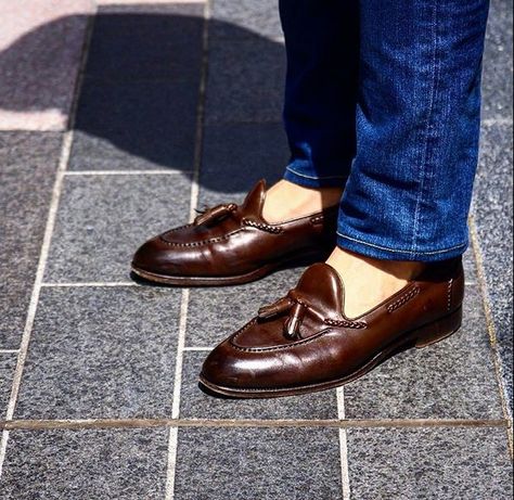 Edward Green Belgravia tassel loafer Shell Cordovan Shoes, Professor Aesthetic, Cordovan Shoes, Edward Green, Tassel Shoes, Formal Shoes For Men, Tassel Loafers, Mens Dress, Wasp