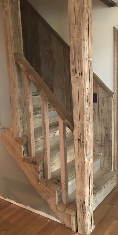 Cabin Stairs, Basement Staircase, Rustic Staircase, Rustic Stairs, Wooden Staircase, Finished Basement Ideas, Kids Basement, Staircase Makeover, Basement Stairs