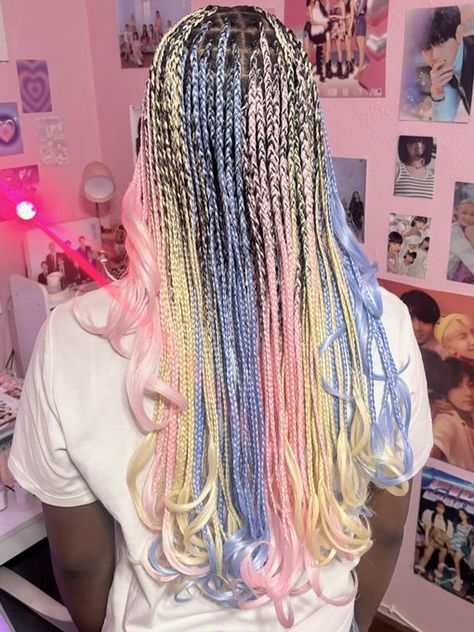 Blue And Black Braids, Black Braids Hairstyles, Braided Hairstyles Box Braids, Hairstyles Box Braids, Purple Braids, Rainbow Braids, Butterfly Haircut, Braids For Black, Blonde Braids