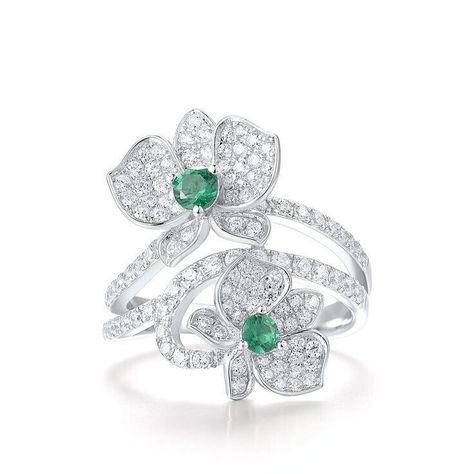 Round Syn Emerald & CZ Floral Ring 925 Fine Silver Right Hand Cocktail Jewellery | eBay Travel Inspired Jewelry, Diamante Earrings, Heritage Jewellery, Cocktail Jewelry, Historical Jewellery, Floral Ring, Ring Color, Royal Jewelry, Orchid Flower