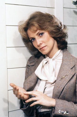 Betty Buckley Eight Is Enough, Dana Plato, Betty Buckley, Cool Blonde, 1970s Fashion, Star Pictures, Show Photos, Television Show, Blazers For Women