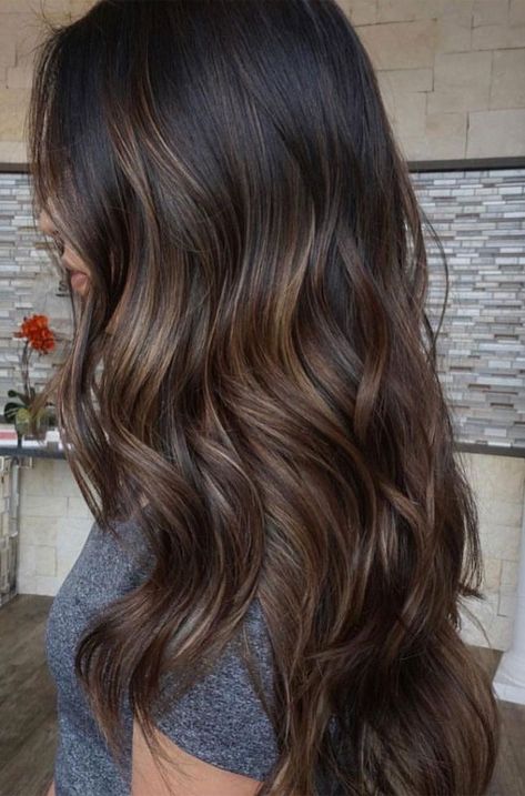 Rambut Brunette, Black Hair Balayage, Brown Hair Inspo, Fesyen Rambut, Brunette Hair With Highlights, Gorgeous Hair Color, Vlasové Trendy, Hair Color Light Brown, Brunette Balayage Hair