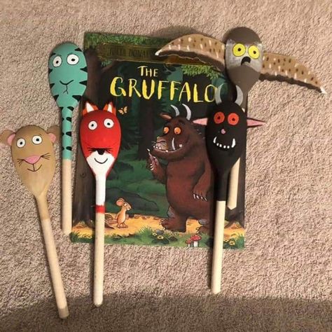 Gruffalo Characters, Gruffalo Activities, Story Spoons, Gruffalo Party, Story Sack, Story Props, Spoon Crafts, Story Stones, Nursery Activities