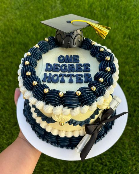 One degree hotter 🔥 Shown is a 6” chocolate cake with chocolate ganache filling 🍫 #idahofalls #idahofallscakes #vintagecake #graduationcake #buttercreamcake #lambethcake Graduation Heart Cake, One Degree Hotter Cake, Grad Cake Ideas, One Degree Hotter, Mini Pastelitos, Chocolate Cake With Chocolate Ganache, Cake With Chocolate Ganache, Ganache Filling, Honours Degree