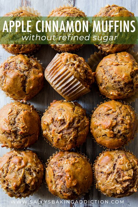 Apple Muffins Healthy, Pumpkin Cookies Healthy, Whole Wheat Muffins, Apple Cinnamon Muffins, Carrot Muffins, Simple Muffin Recipe, Cinnamon Muffins, Healthy Muffin Recipes, Apple Muffins