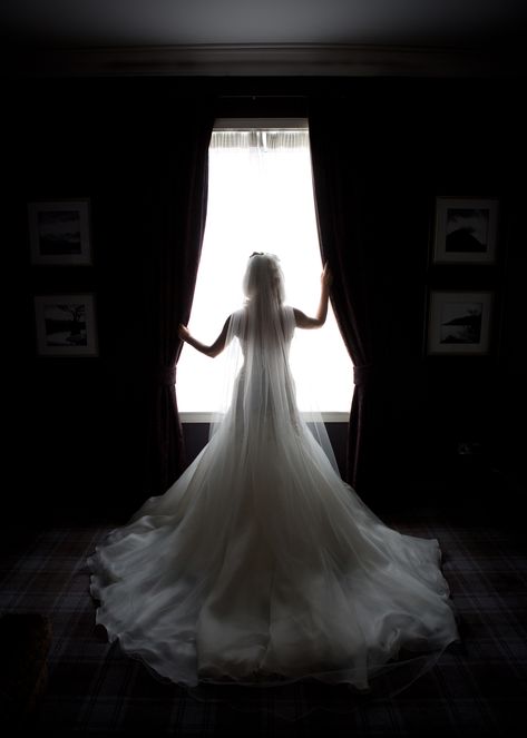 Wedding Preparation Photos, Glasgow Wedding, Bride Preparation, Wedding Portrait Poses, Bridal Photography Poses, Bridal Preparation, Bride Pictures, Bride Photoshoot, Wedding Picture Poses