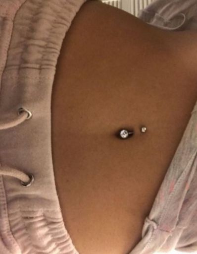 Belly Button Piercing Cute, Pain Chart, Ear Peircings, Bellybutton Piercings, Belly Button Piercing Jewelry, Belly Piercing Jewelry, Pretty Ear Piercings, Cool Piercings, Cute Piercings