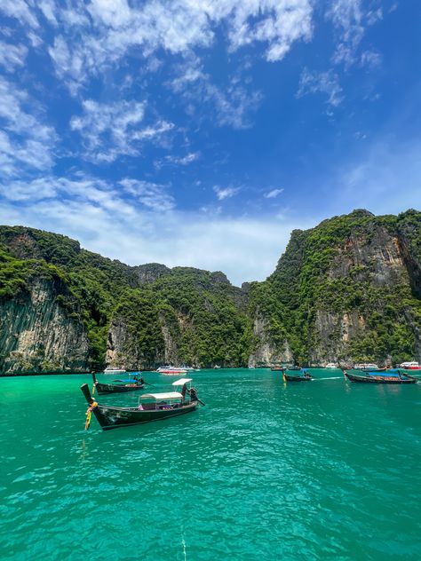 Phuket: The Jewel of the Andaman Sea

### Introduction

Phuket, Thailand's largest island, is a tropical paradise known for its stunning beaches, vibrant nightlife, rich cultural heritage, and luxurious resorts. Located in the Andaman Sea, Phuket is a magnet for tourists from around the globe, offering a blend of natural beauty, cultural richness, and modern amenities.

### Geography and Climate

Phuket is situated off the west coast of Thailand, connected to the mainland by the Sarasin Bridge. Phuket Island, Andaman Islands, The Jewel, Sea Beach, Cultural Heritage, Tropical Paradise, Phuket, Geography, West Coast