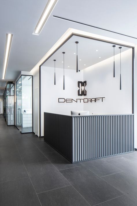 Dentcraft Polyclinic - Picture gallery Minimal Dental Clinic Design, Hospital Interior Design Lobbies, Modern Dental Clinic Design, Dental Clinic Exterior Design, Modern Clinic Interior Design, Dentist Clinic Interior Design, Dental Clinic Reception Design, Dental Clinic Interior Design, Dental Clinic Design