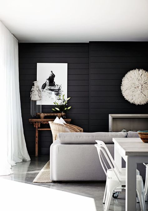 Black Shiplap Living Room - CountryLiving.com Shiplap Living Room, White Shiplap, Coastal Living Rooms, Minimalism Interior, Decoration Inspiration, Boho Interior, Ship Lap Walls, Lounge Room, Black Walls