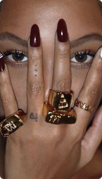 Basic Baddie Nails, Short Stiletto Nails, Wife Nails, Sade Adu, Short Stiletto, Nails Collection, Baddie Nails, Exude Confidence, Mob Wives