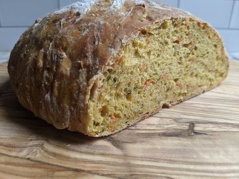 Garden Harvest Vegetable Bread Loaf for #BreadBakers Bread With Vegetables, Harvest Loaf Bread, Vegetable Bread Recipe, Thanksgiving Breads, Thanksgiving Bread Rolls, Garden Vegetable Recipes, Veggie Loaf, Thanksgiving Bread, Harvest Bread