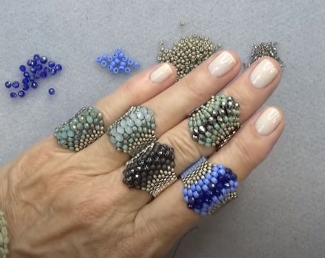 Gorgeous Statement Beaded Ring Tutorial by Bronzepony Beaded Jewelry - The Beading Gem's Journal Beaded Ring Patterns, Beads Diy Crafts, Beaded Beads Tutorial Free, Diamond Beaded Ring, Beaded Rings For Jewelry Making, Beaded Ring Tutorial, Beads Jewellery, Elegant Beaded Ring Jewelry, Bohemian Beaded Ring Jewelry