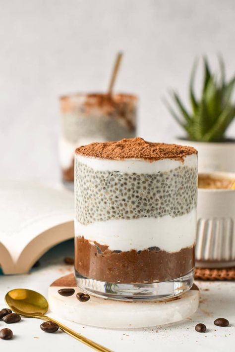 Tiramisu Chia Pudding, Vanilla Chia Seed Pudding, Chia Seed Pudding Recipe, Overnight Chia Pudding, Vanilla Chia Pudding, Best Food Recipes, Chia Seed Recipes Pudding, Chocolate Chia Pudding, Healthy Food Menu