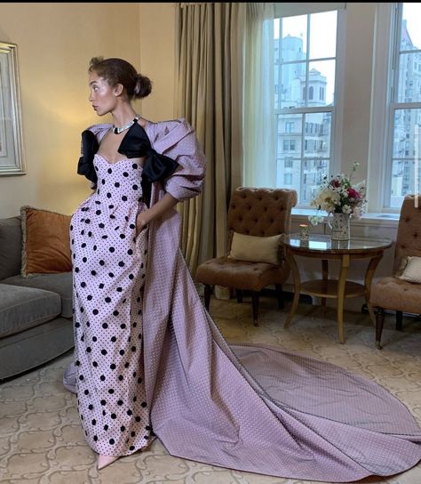 Karla Welch, 1870s Dress, Adwoa Aboah, Monochromatic Fashion, Best Red Carpet Looks, Celebrity Style Red Carpet, The Met Gala, Glamour Dress, Evening Outfits