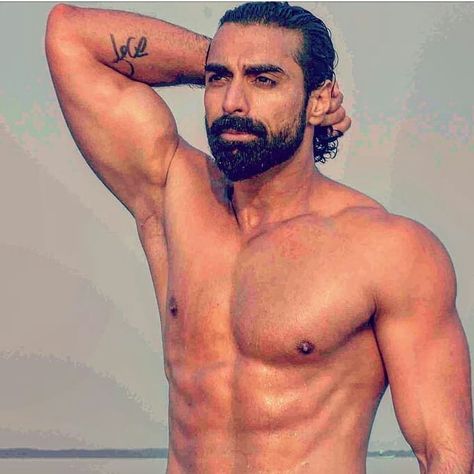 Sexy biceps of tushar kalia Tushar Kalia, Bollywood Actors, Hollywood, Actors, Quick Saves