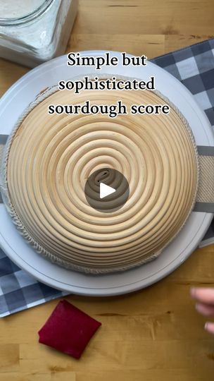 Sourdough Bread Lame Design, How To Score Sourdough Bread With Knife, Scoring Designs For Sourdough, Simple Scoring Sourdough Bread, Bread Lame Designs, Sourdough Score Pattern, Sourdough Lame Design, Easy Sourdough Scoring, Simple Sourdough Scoring