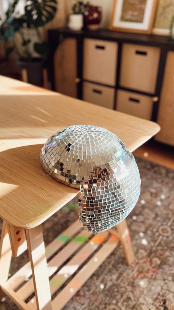 tina le 🌙 | DIY + home on Instagram: "This after though!! 🤯🪩 I’ve been eyeing these melted disco balls that sell for as much as $22,000 DOLLARS and decided I could figure out how to make my own for a fraction of the price! 👏🏼 Did I nail it or did I NAIL it? 🤩 I made this DIY for my entertainment room which gave me a nice break from home DIYs and got me back to creating unique projects like this one! This pays homage to my parents’ disco ball in our basement growing up and now I have a piec Melty Disco Ball Diy, Disco Tile Diy, Disco Diy, Melting Disco Ball, Diy Disco Ball, Disco Ball Cup, Photoshoot Moodboard, Nail It, Diy Tile