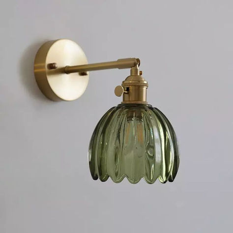 Exquisite flower-shape lampshade and retro copper lamp body, it's not only an art deco but also functional with its adjustable head. Kitchen Table Ideas, Gold Wall Sconces, Hallway Sconces, Lemon Press, Luminaire Vintage, House Updates, Candle Wall, Vintage Light Fixtures, Creative Kitchen