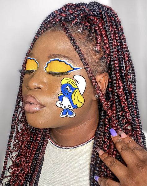 Haircut Tips, Haircut Tip, Blue Makeup Looks, Yellow Eyes, Face Painting, Spectacles, Yellow Blue, Face Paint, Carnival Face Paint