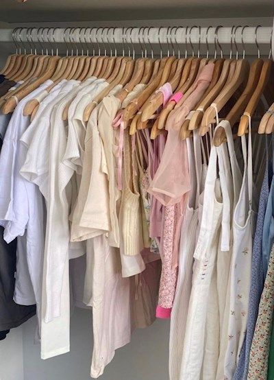 Tiffany Room, Room Organization Bedroom, Wardrobe Organisation, Power Of Makeup, Clothes Rail, Wardrobe Closet, Room Makeover Inspiration, Organization Bedroom, Room Aesthetic