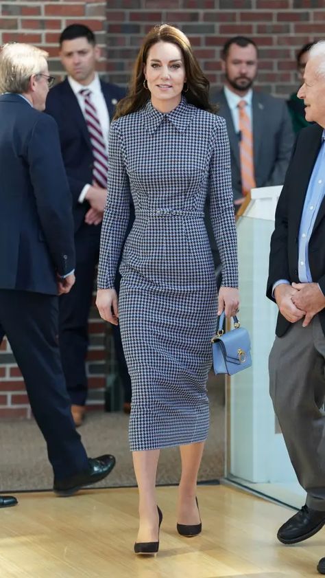 Earthshot Prize, Kate Middleton Style Outfits, Düşes Kate, Boston Trip, Princesse Kate Middleton, Looks Kate Middleton, Queen Kate, Kate Middleton Outfits, Burberry Dress