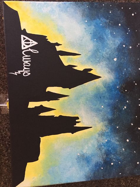 Made for T. I used a printed Hogwarts silhouette to trace and lots of paint blending Hogwarts Wall Painting, Harry Potter Themed Painting, Harry Potter Easy Painting, Hogwarts Painting Easy, Harry Potter Painting Ideas On Canvas, Harry Potter Painting Ideas, Potter Painting Ideas, Harry Potter Art Painting, Harry Potter Canvas Painting